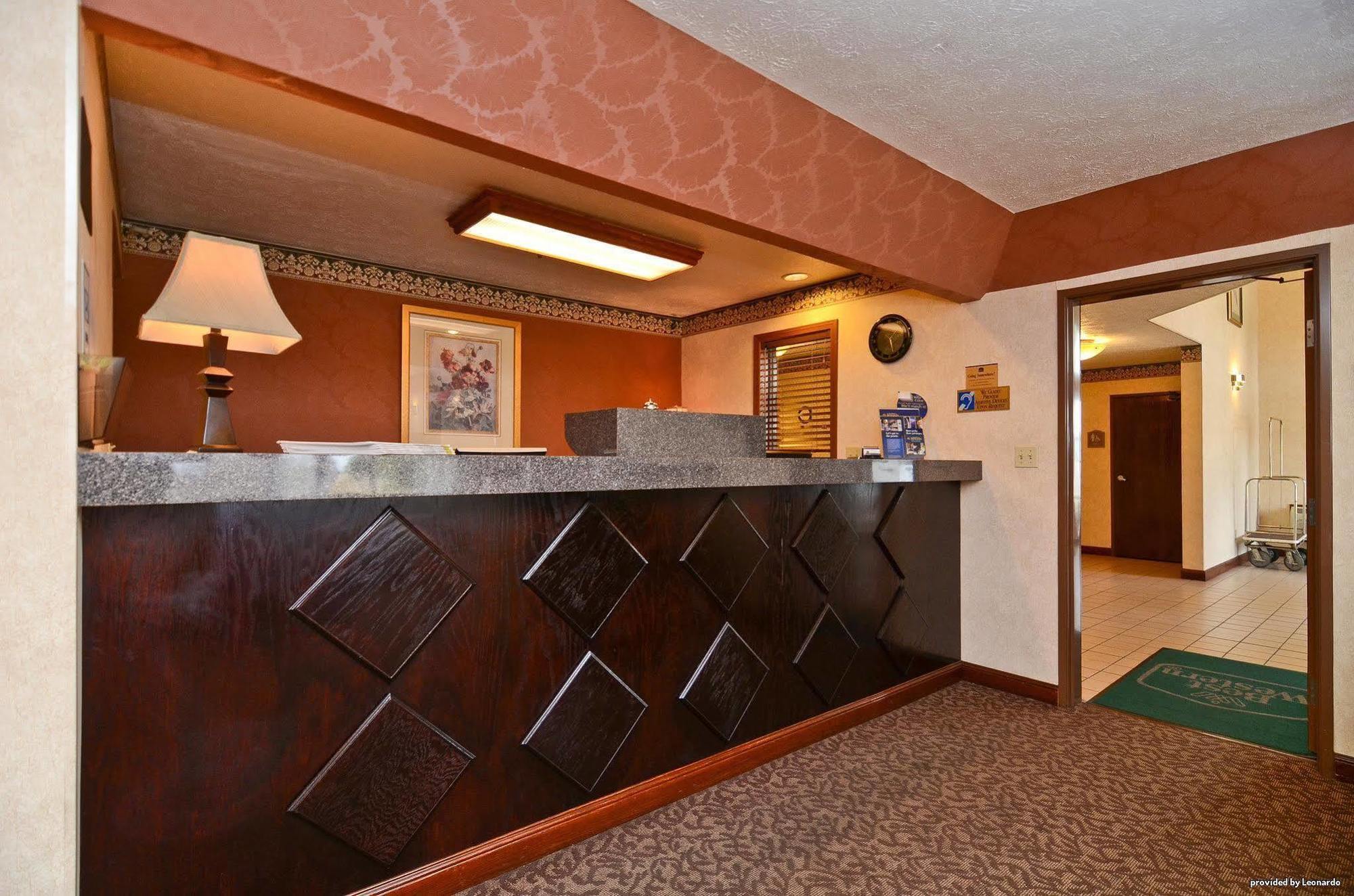 Baymont By Wyndham Il Motel